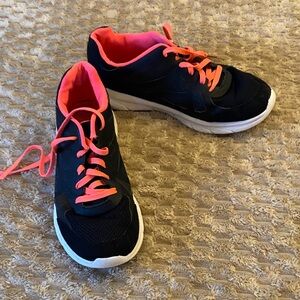 Danskin Now Black Sneakers with Neon Pink Lining and Laces